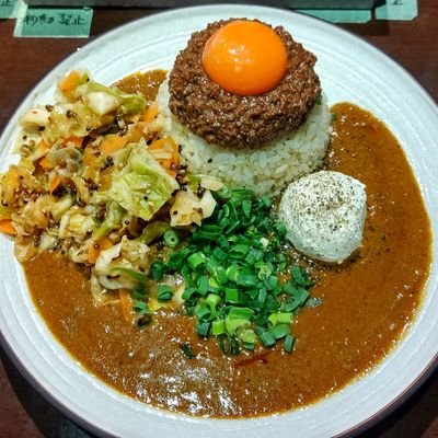 動物好き、美味しいもの好き、カレー好き、スパイス好き、お酒好き、アマチュア無線再開局組