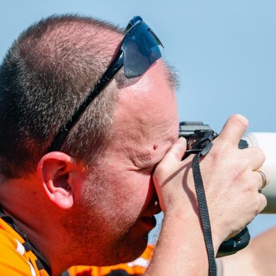 Fotograaf en eigenaar AWE Fotografie en Orange Pictures, Voorzitter PB Harkema, Enerzjy Kooperaasje De Harkema en Stichting Wielerpromotie Achtkarspelen