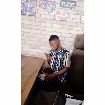 TrillsWin's profile picture. Movie fun😁😁😜
Influencer 😜😜😜😜😜
#Madridfun🙃😊