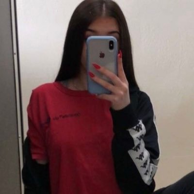 elaaniaa37's profile picture. Nhs 22’ 🌻