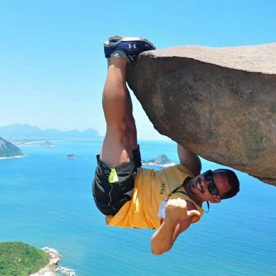 Sou Guia de Turismo, trabalho com guiamentos turísticos, faço criação de roteiros personalizados.