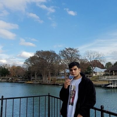 Ming_Uhh_Ling's profile picture. 