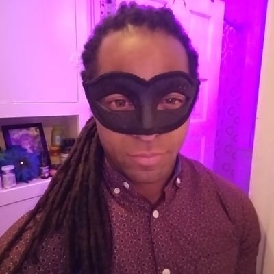 terresaurus's profile picture. A sarcastic, somewhat politically active #biguy