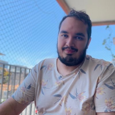 Tentando aprender muita coisa ao mesmo tempo. Amo programar e um bom ócio!