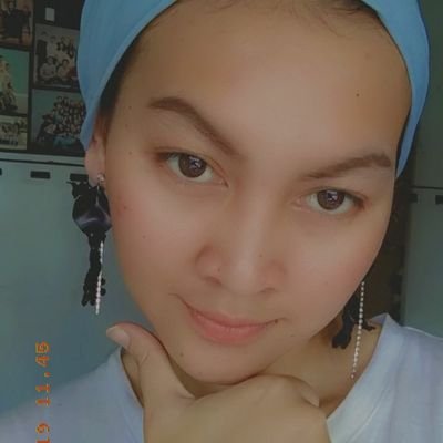 lalebogh's profile picture. kenapa ?!