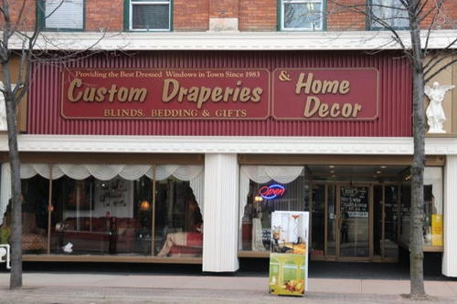 CustomDraperie's profile picture. Professional, experienced help selecting quality draperies, blinds, and home decor. Draperies & accessories manufactured on the premises for quality control.