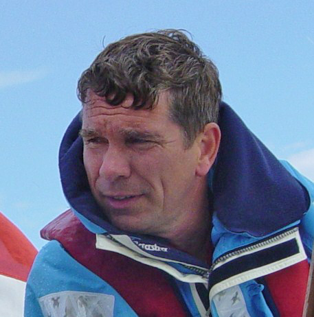 basbrand2's profile picture. Videograaf en Fotograaf. Met Drone vanuit de lucht (bevoegd), met beide benen op de grond, onderwater. Bedrijfsfilm voor concurerende prijzen.
Levensgenieter.