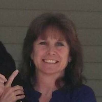 candysawyer45's profile picture.