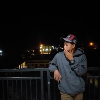 AndikSubagus's profile picture. Tetaplah Tersenyum Meskipun Kenyataan Tak Seindah Senyuman