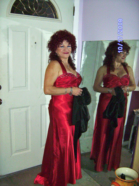 Blogger, Screenwriter, Esthetician and one of Jehovah's Witnesses