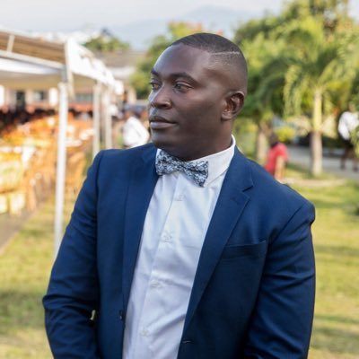 yufra07's profile picture. Psicólogo. Activista por los derechos de la Comunidad LGTB y Poblaciones Afro. 🏳️‍🌈