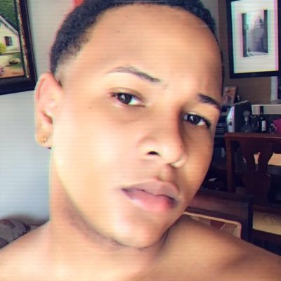 ambiori78562387's profile picture. 💚❤️💙