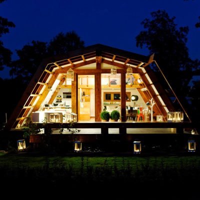 SoletaHouse's profile picture. 