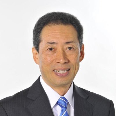 ■京都府京田辺市議会議員 公明党 京田辺支部長 建設経済常任委員会・京都地方税機構議会・枚方京田辺環境施設組合議会・京田辺市ごみ減量化推進審議会 ■略歴 １９５９年 富山県南砺市生まれ 富山県立砺波工業高校卒業 ⇒三洋電機（株）入社⇒パナソニック（株）に転籍 ２０１９年 京田辺市議会議員