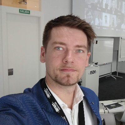 AdamPriechodsky's profile picture. Autoklastr Project Manager | Automotive and Aviation enthusiast | #cluster #automotive #autoklastr #country4future #innovationsupport #H2020