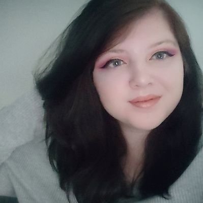 22 • She/her • BSc Web Development and Design
Web Creator @ The Northern Bear (https://t.co/QNDINxOSdC)
Web design, UX design and SEO