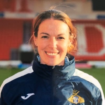 @EnglandFootball PE and coach development officer / Doncaster Belles  ⚽️ ‘in a world where you can be anything.... be kind’