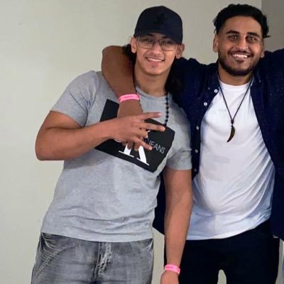 Ayad Oun SC: Bossayad18 Ig: @Bossayad / @Duo_cuzzos ‘18 🎓