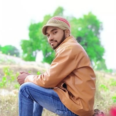 VINODKUMARDEW19's profile picture. Happy