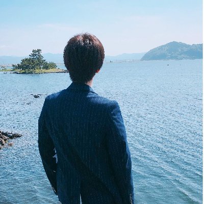 sharfshaf's profile picture. 現役投資家📈バイナリーで詐欺にあい資金が底をつく😰ひたすら勉強を続け、自らチャートを見ない手法を確立🔥初月で50万円➡100万円と【資産2倍】となる📈効率化も追求して、今ではスキマ時間で１日１時間の片手間で稼いでいます📈未経験者でも真似できる再現性100%で確実なノウハウ、限定15名様に【無料で】教えてます