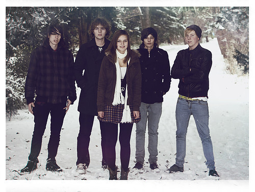 We are A metalcore band from the Hague, Soon we will record in the studio. Follow us for all the facts and gossip : )