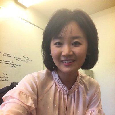 Lvmellie's profile picture. 