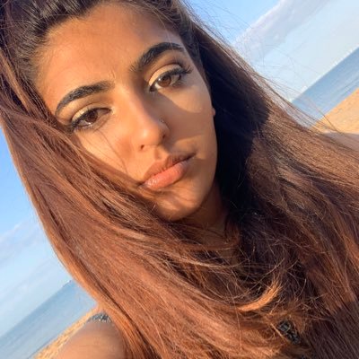 KizzyBubs's profile picture. Instagram- kizzybubs