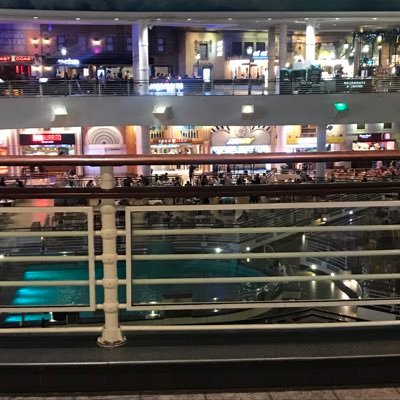 Ronkky12's profile picture. Born to make a difference.