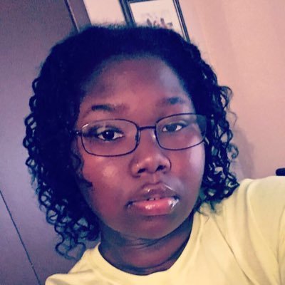 I’m A Singer/Songwriter📖🎙 •Mixed• Panamanian🇵🇦 & Jamaican🇯🇲 Youtube📹: Ja'Myieka Lee Instagram📸: http.myieka #TeamMyieka♥️ Owner Of @panamanianbeautyinc