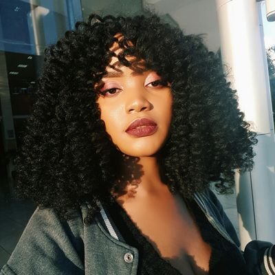 Business Lady. 👸
Beauty Empire. 💲
Makeup
👑👑👑
