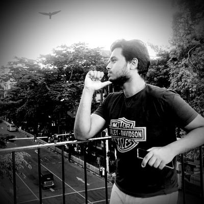 heanthennaisuru's profile picture. වෙන්වෙන්නන් විසින් ඉතිරිවන්නන් වෙත සදාකල්හි තබා යන විලාපයම ප්‍රේමය වේ. 🖤 



Antonian🖤 
 BMS_Student  at KIU 🖤