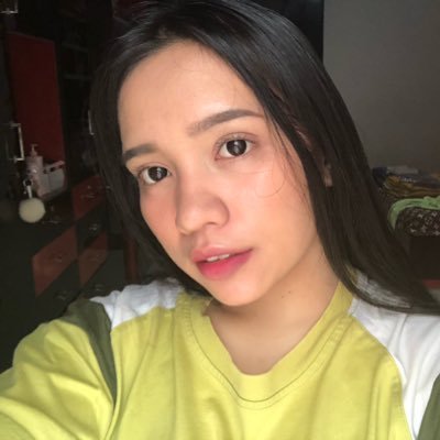 Moniquesera's profile picture. Juli 1998❄️