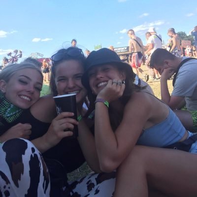 rosietrichards's profile picture. 