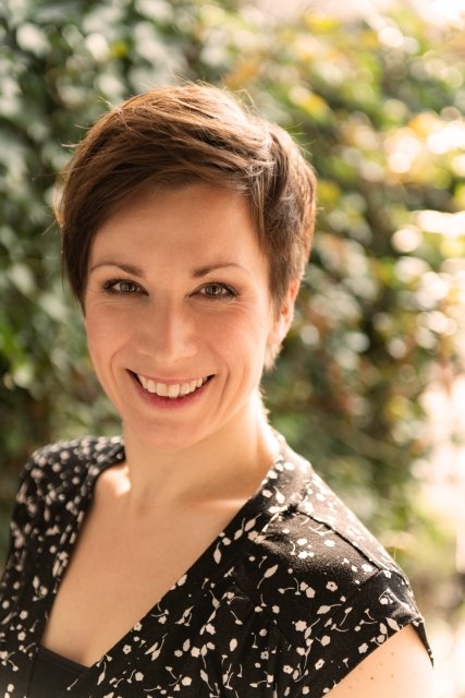 Musik, Kultur(management), Singen. Lebenslang lernender Sopran, Vocalcoach, Musikschulverwaltungsrebellin, schubladenfrei... in rl Sarah Nakic