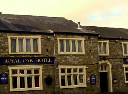 royaloaksettle's profile picture. 