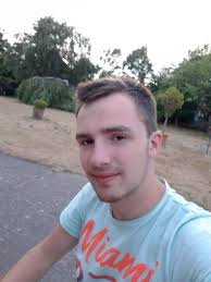 FplKova's profile picture. 