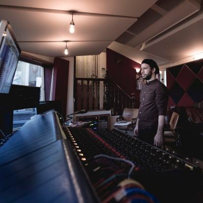Sound Engineer
Microphones and more Microphones