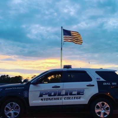 Official Account of #SCPD!👮🇺🇸🚓 Please follow our page for Department/College updates. PAGE IS NOT MONITORED 24/7! For an emergency, Dial 508-565-5555!