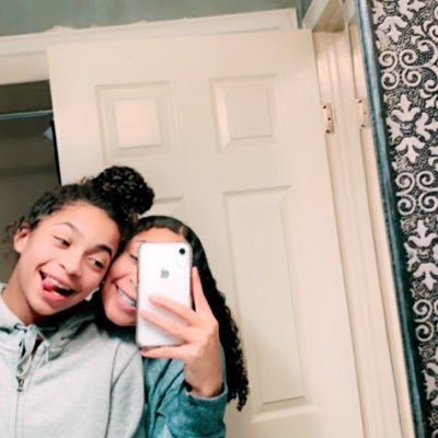 jada17658368's profile picture. I’m never on here:)