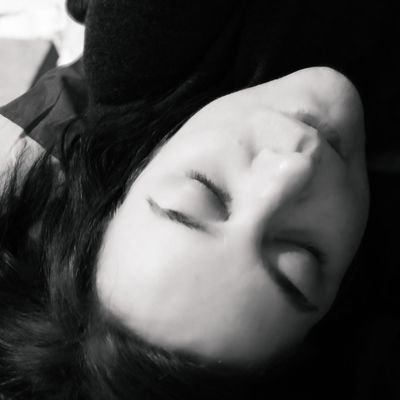 moi m'EM Profile