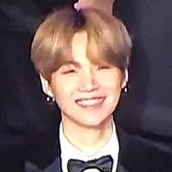 napeun362's profile picture. 나의 삶의 주인은 성삼위일체 하나님  
그리고...요즘은 BTS에 몰입중   솔까  팔로우 부담백배  맞팔은 잘 안해요 리트위만 할뿐이라 서요^^;;