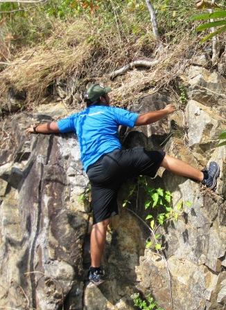 leo_korona's profile picture. Love to have fun... More than any thing...