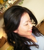 T_Shinbo's profile picture. 「ATOMA」というブランドのジュエリーデザイナー新保巴英です。オリジナルジュエリーを展開してます。オーダーメイドではお客様との対話を大切にしています。