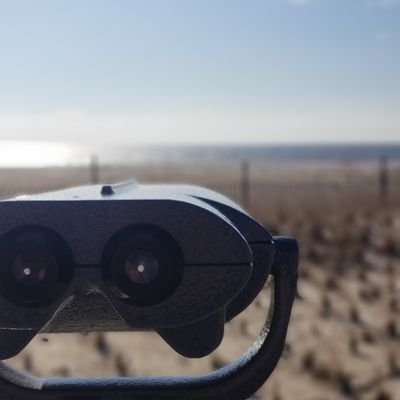 letskeep_it_100's profile picture. 