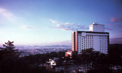 okayamakokusai's profile picture. 岡山の迎賓館として創られたシティホテルです。
客室１７５室　レストラン（洋和）　ラウンジ　結婚式　そして中四国最大級の宴会場を持つ総合的なホテルです。