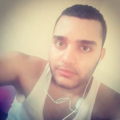 UQBOPstTJspEYvx's profile picture. 🤩