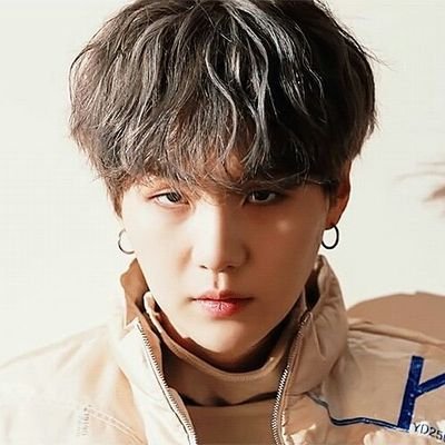 #YOONGI: I donāt rap. I do TED talks on beats. | @BTS_twt = the seven loves of my life | @stars_ffxivadvs = my gaming twt