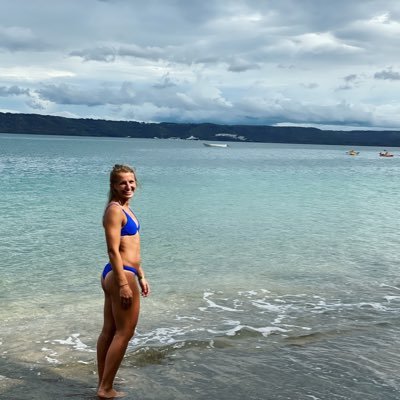 mikey_garden's profile picture. :)