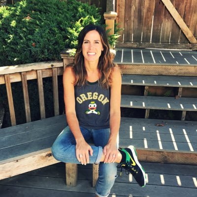 Co-owner of a video production agency in Seattle. Wife, mother of 2, University of Oregon J-school Grad and die-hard DUCKS fan!