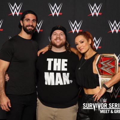 The_DeShroyer's profile picture. dogs. wrestling. video games.